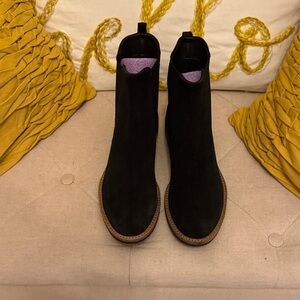 Ecco Black Ankle Boots with Brown Sole